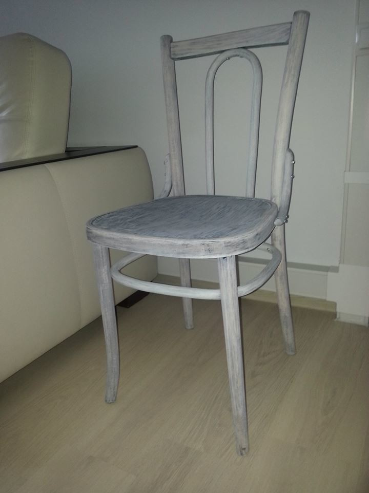 Bentwood chairs renovation