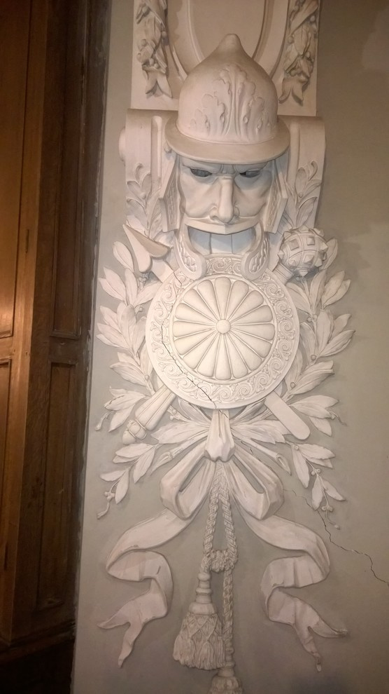 Реставрация Мебели и Декора Интерьера в Зданиях Адмиралтейства  и Главного Штаба