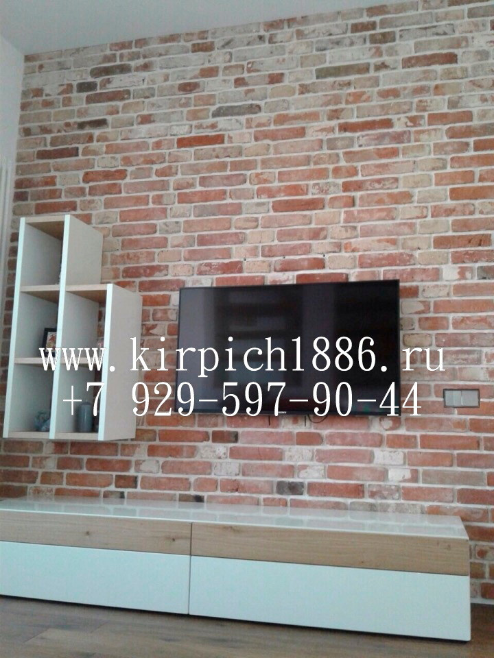 Стена из старого кирпича