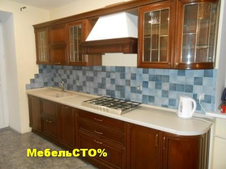 Кухня классика,фасады шпон дерева.