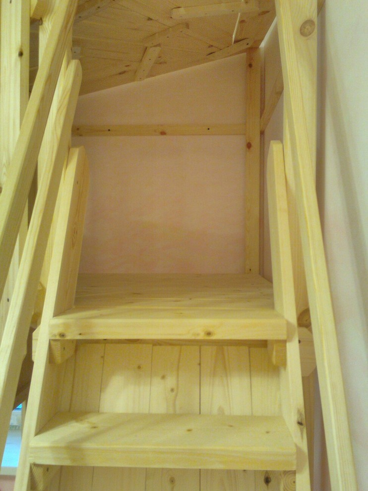 Игровой уголок-домик деревянный