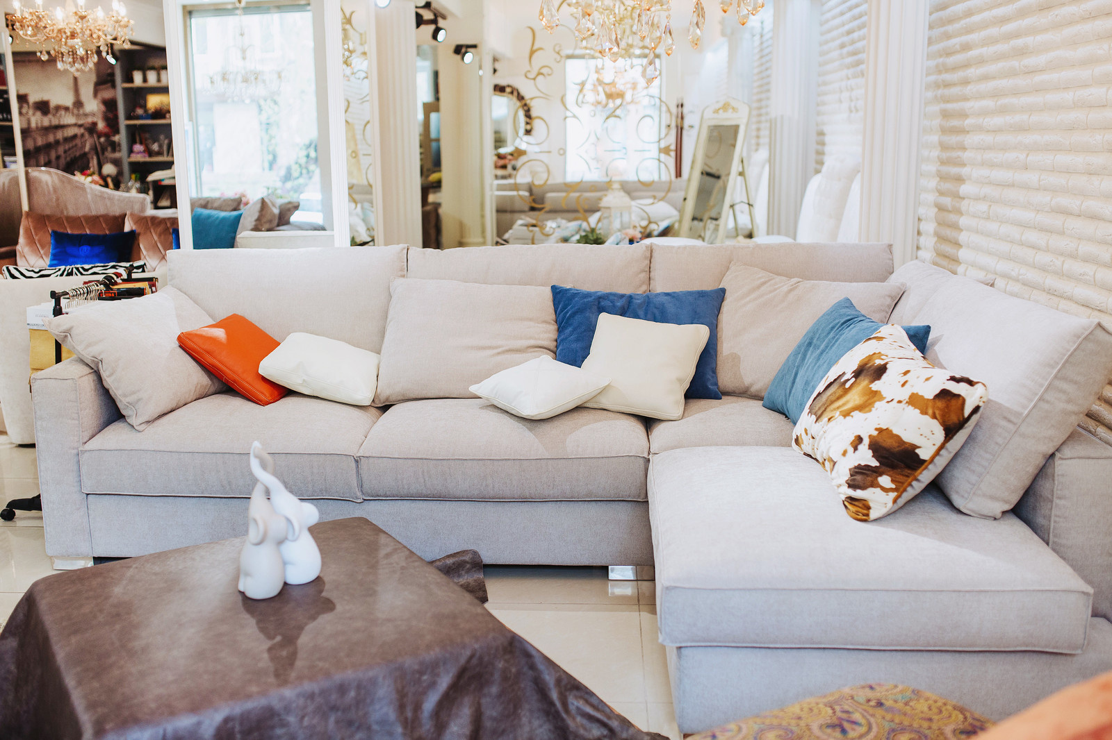 Шоу-рум мебели Brunaldi в партнерском салоне Deco Room