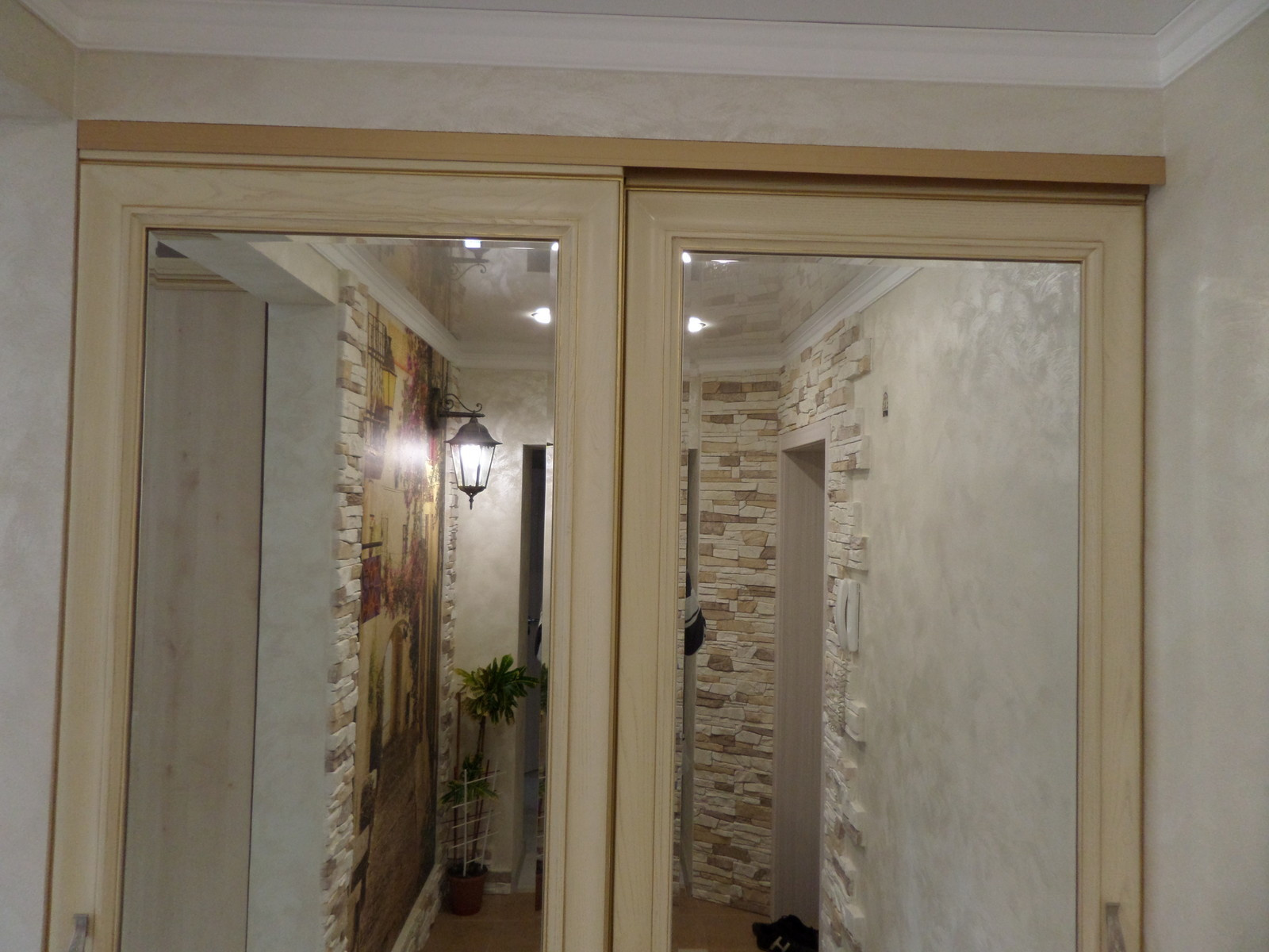 Изготовили мебель на заказ из дерева Ясень