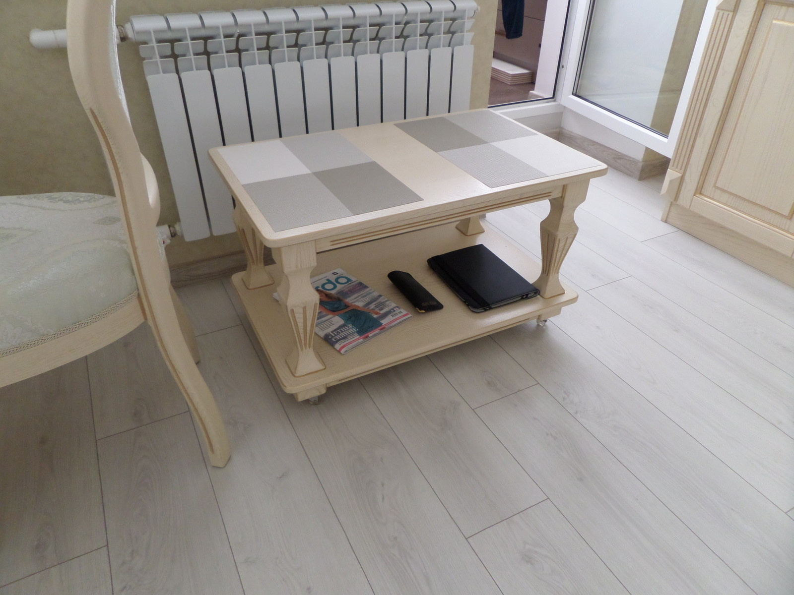 Изготовили мебель на заказ из дерева Ясень