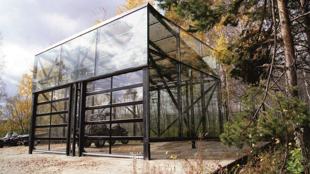 Обложка проекта: Стеклянный гараж