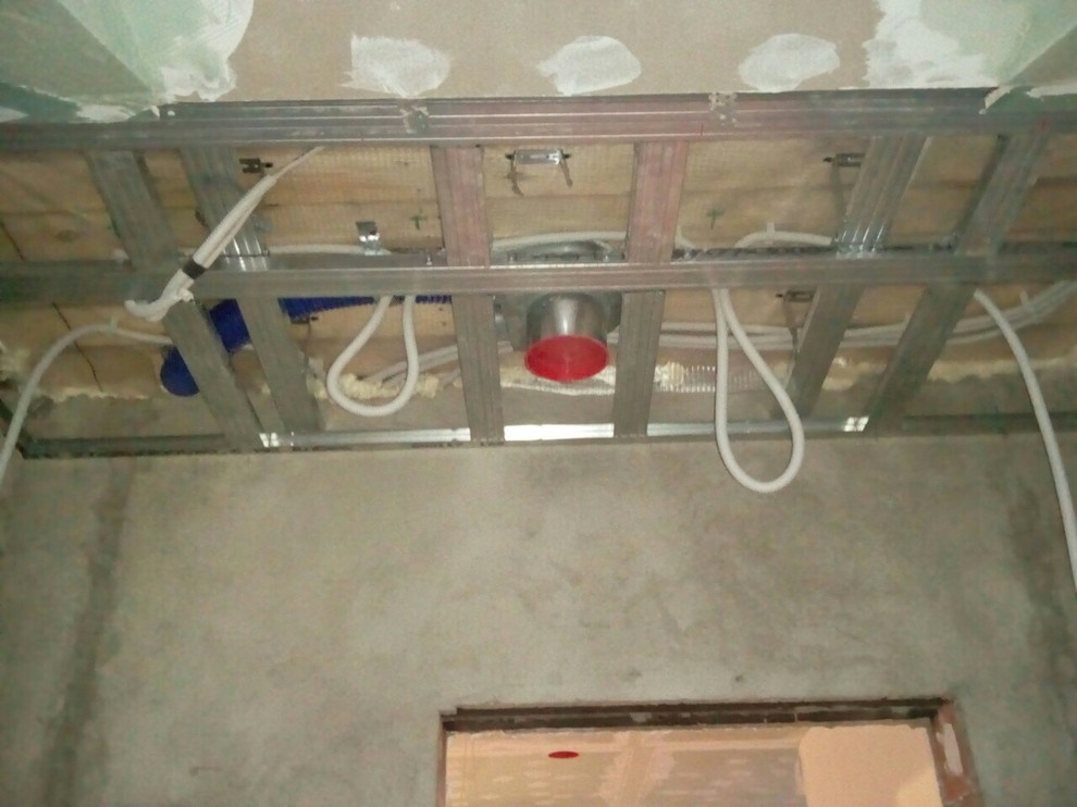 Монтаж системы вентиляции в двухэтажном доме.