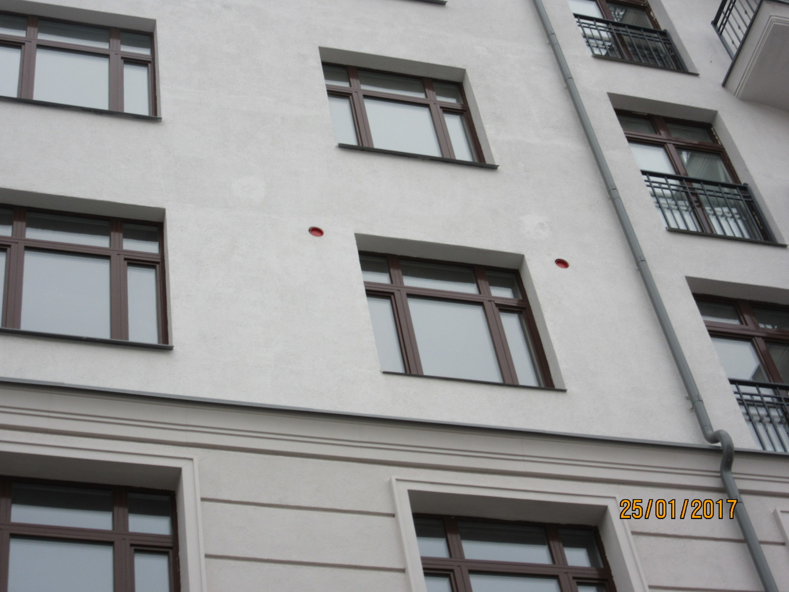 Монтаж системы вентиляции в квартире ЖК «Аристократ»