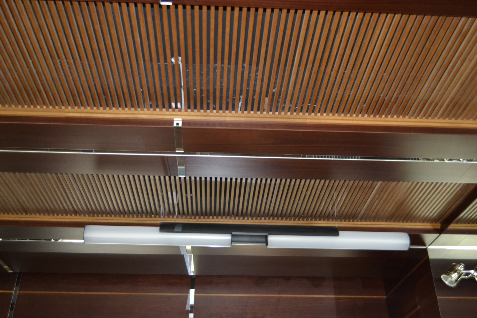 Мебель и предметы интерьера, выполненные по моим эскизам совместно с фабриками