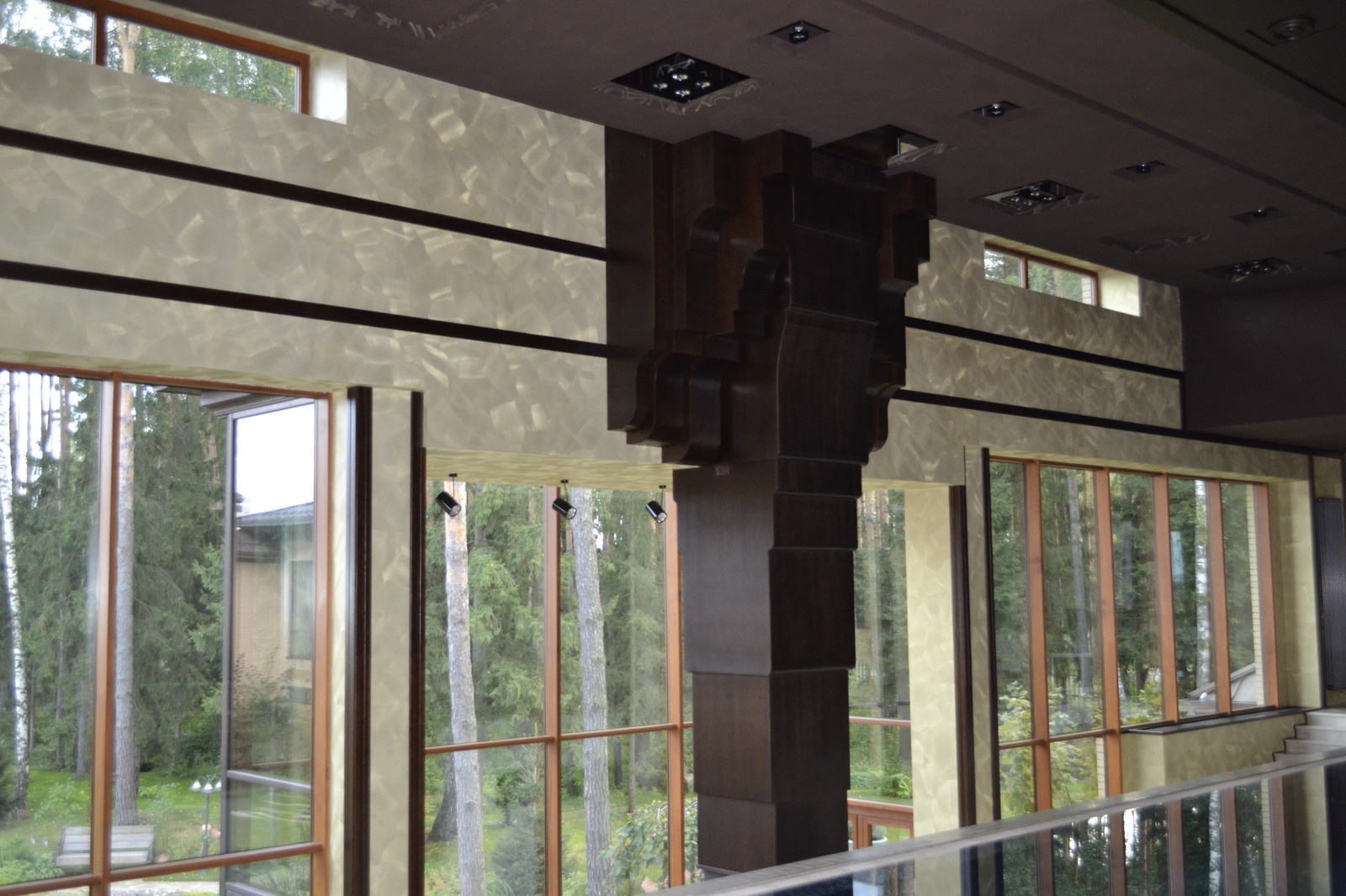 Мебель и предметы интерьера, выполненные по моим эскизам совместно с фабриками