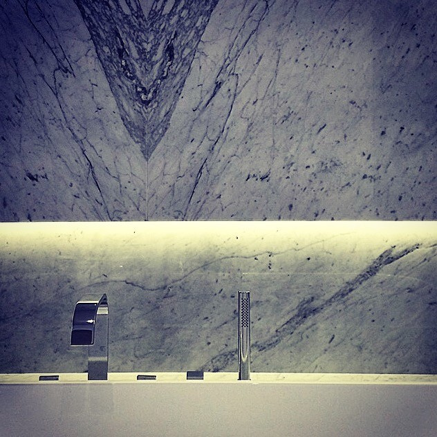 Мебель и предметы интерьера, выполненные по моим эскизам совместно с фабриками