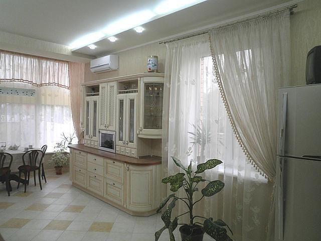 Кухни. Шторы