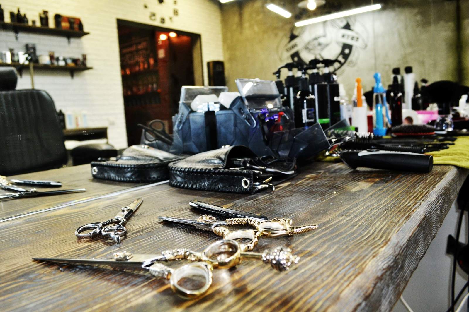 Barber shop "The Goose"