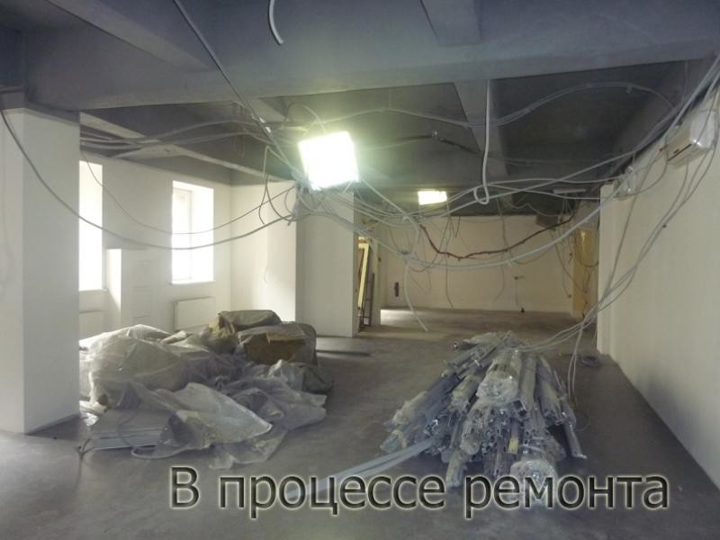 Москва-Париж  Бизнес инкубатор "Обвиус" 700м2