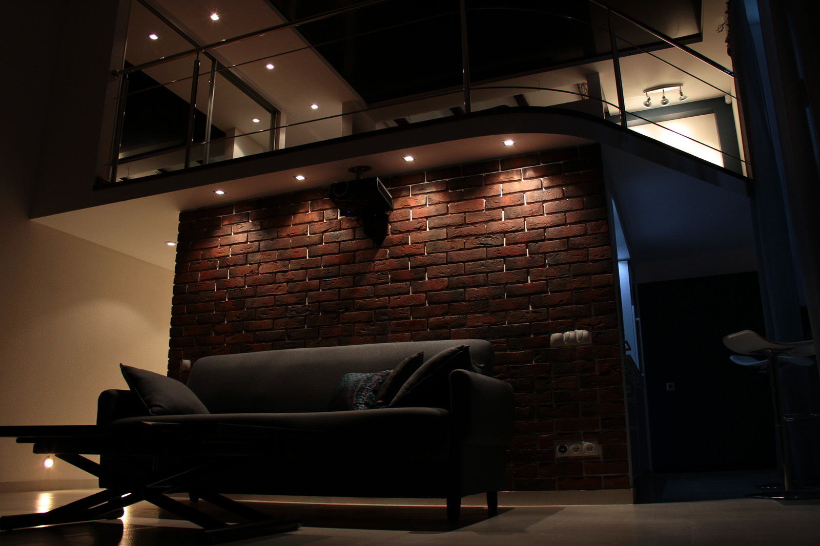 Дизайн-проекта интерьера квартиры в стиле лофт в Волгограде