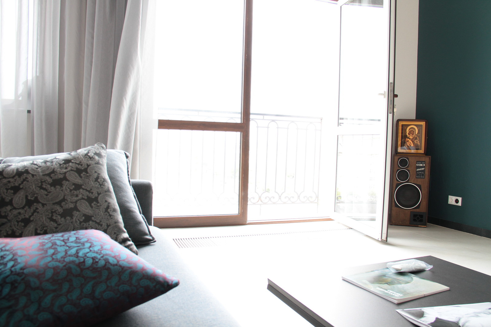 Дизайн-проекта интерьера квартиры в стиле лофт в Волгограде