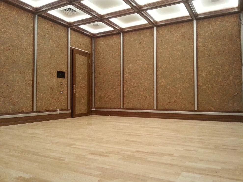 Укладка спортивного паркета в частном доме