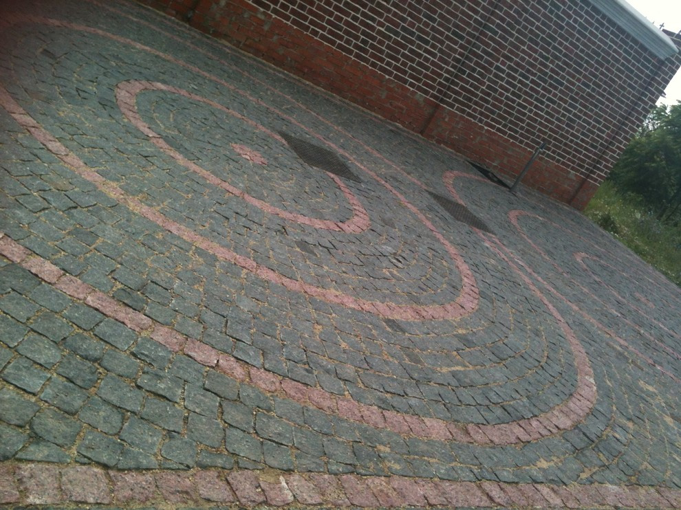 Частный дом с фреской