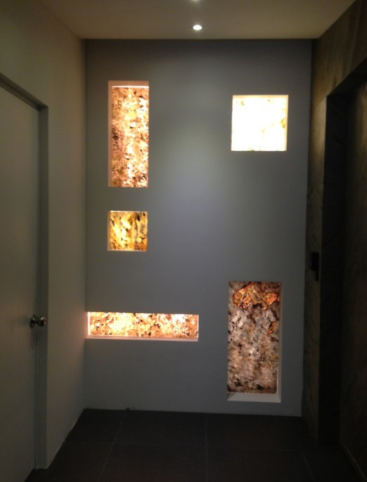 Каменный шпон в интерьере