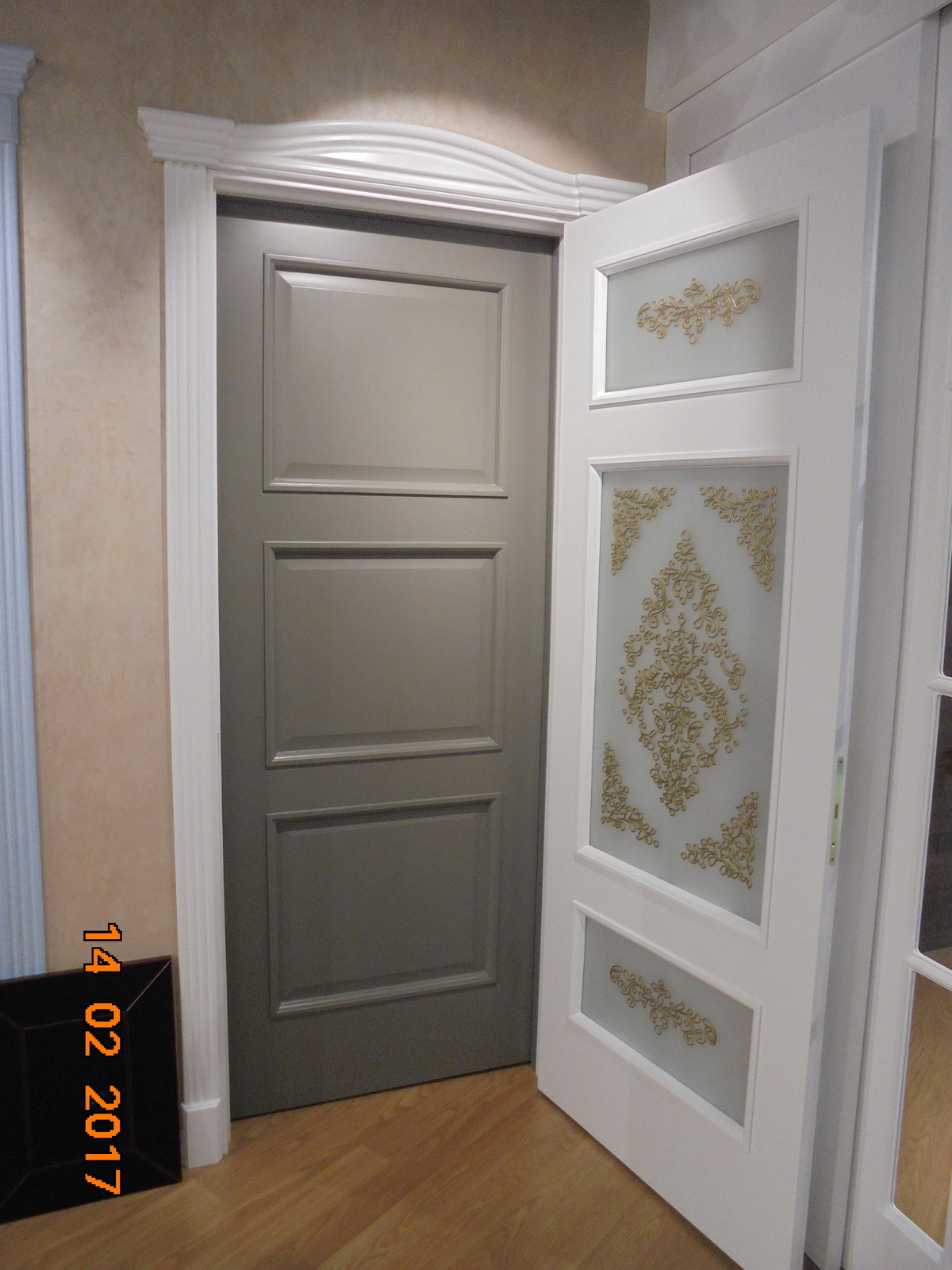 Классика в покрытии "Эмаль"