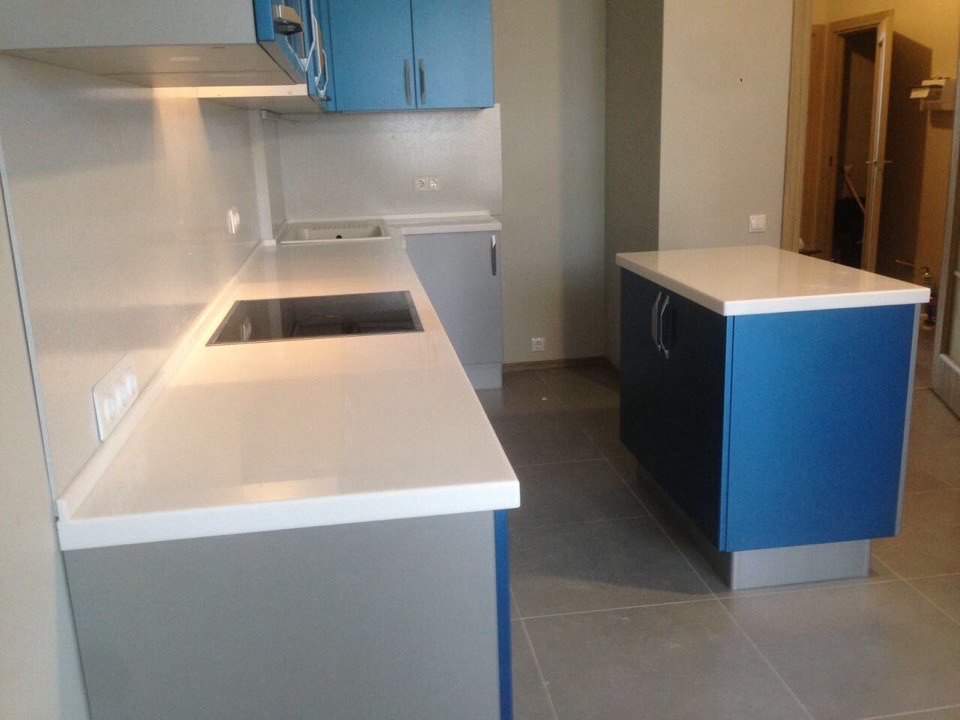 Столешница из камня на кухню