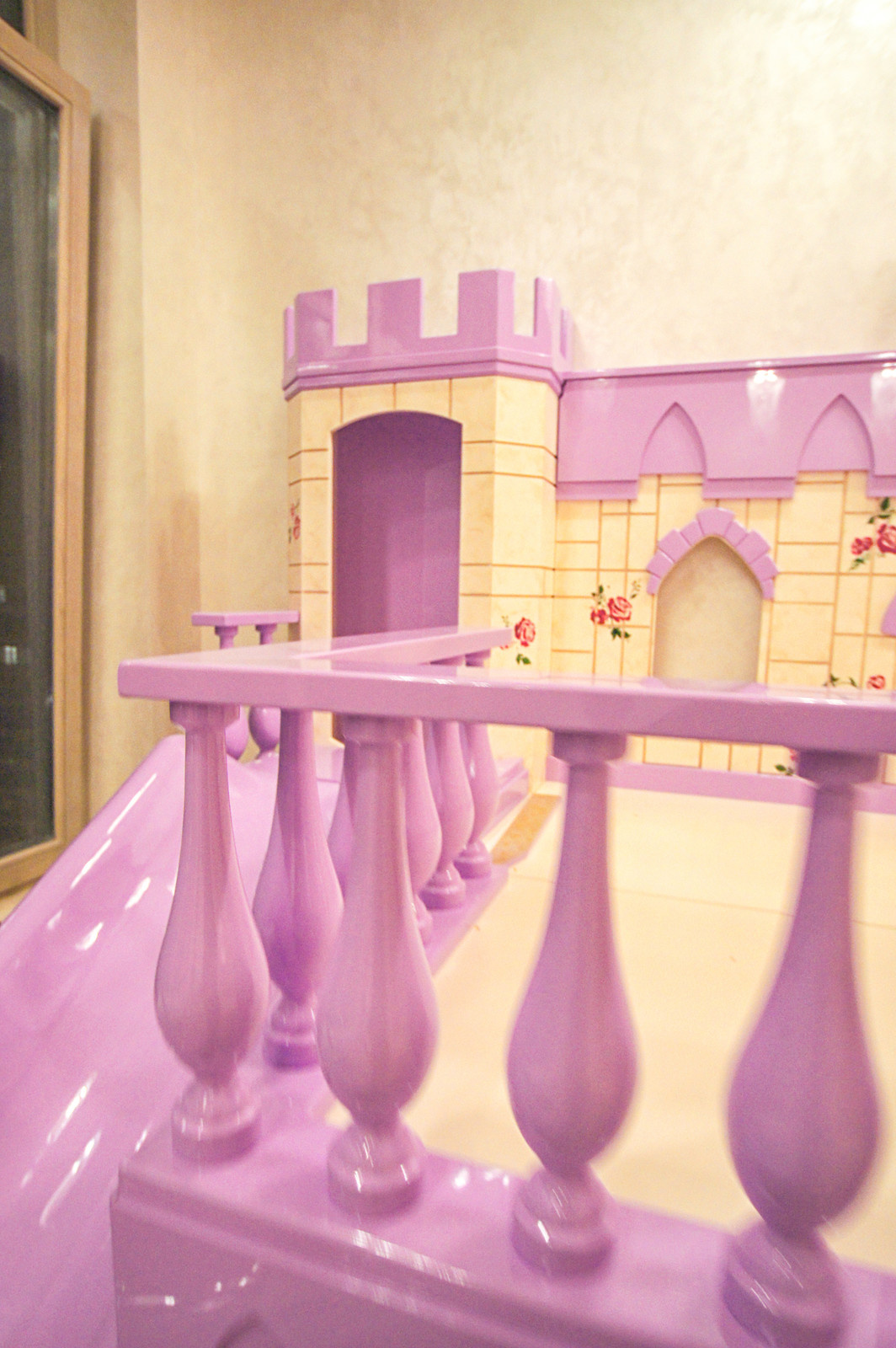 Розовый замок