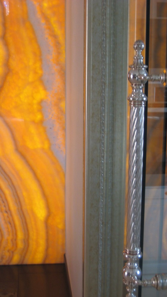 Арт деко с готическим привкусом