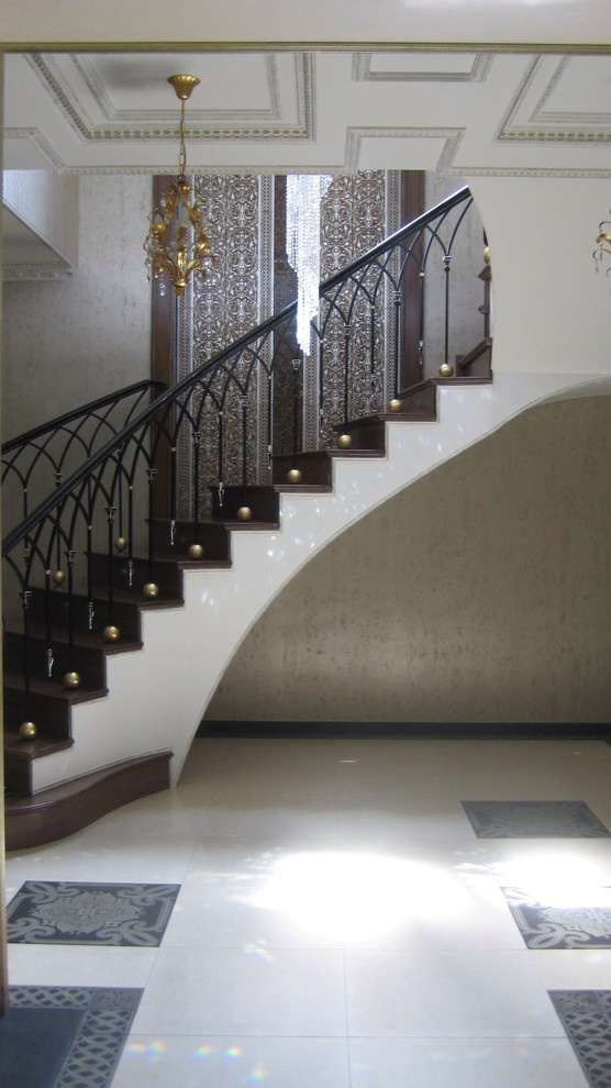 Арт деко с готическим привкусом