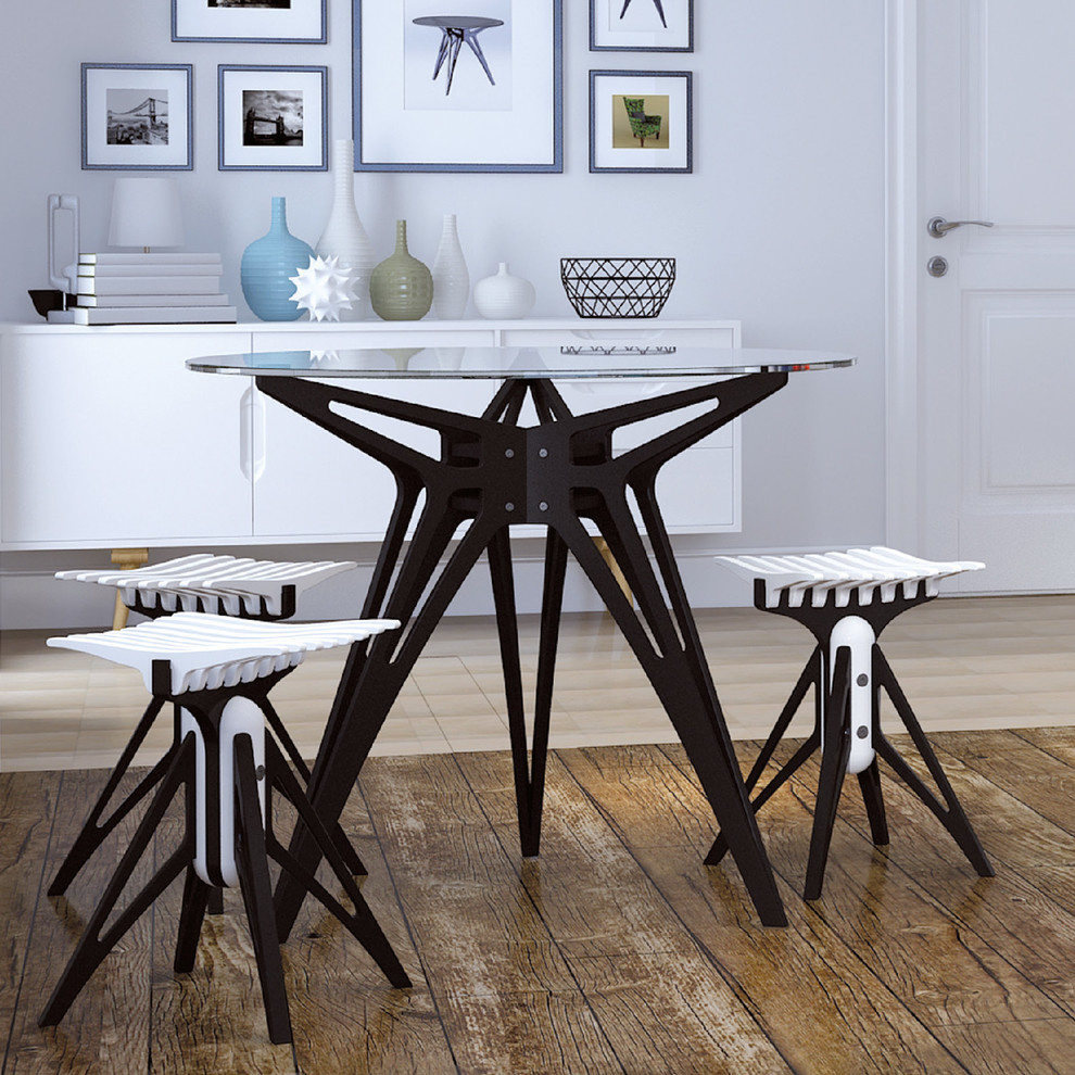 Aurelia table