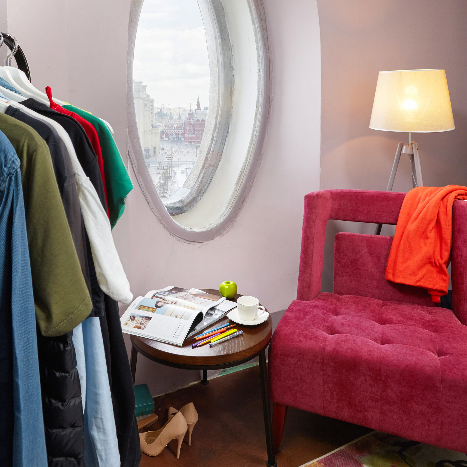 Отель «Molotoff Capsule Hotel»