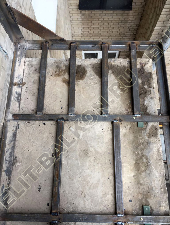 Балкон - французское остекление!