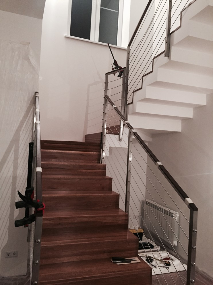 Перила лестниц