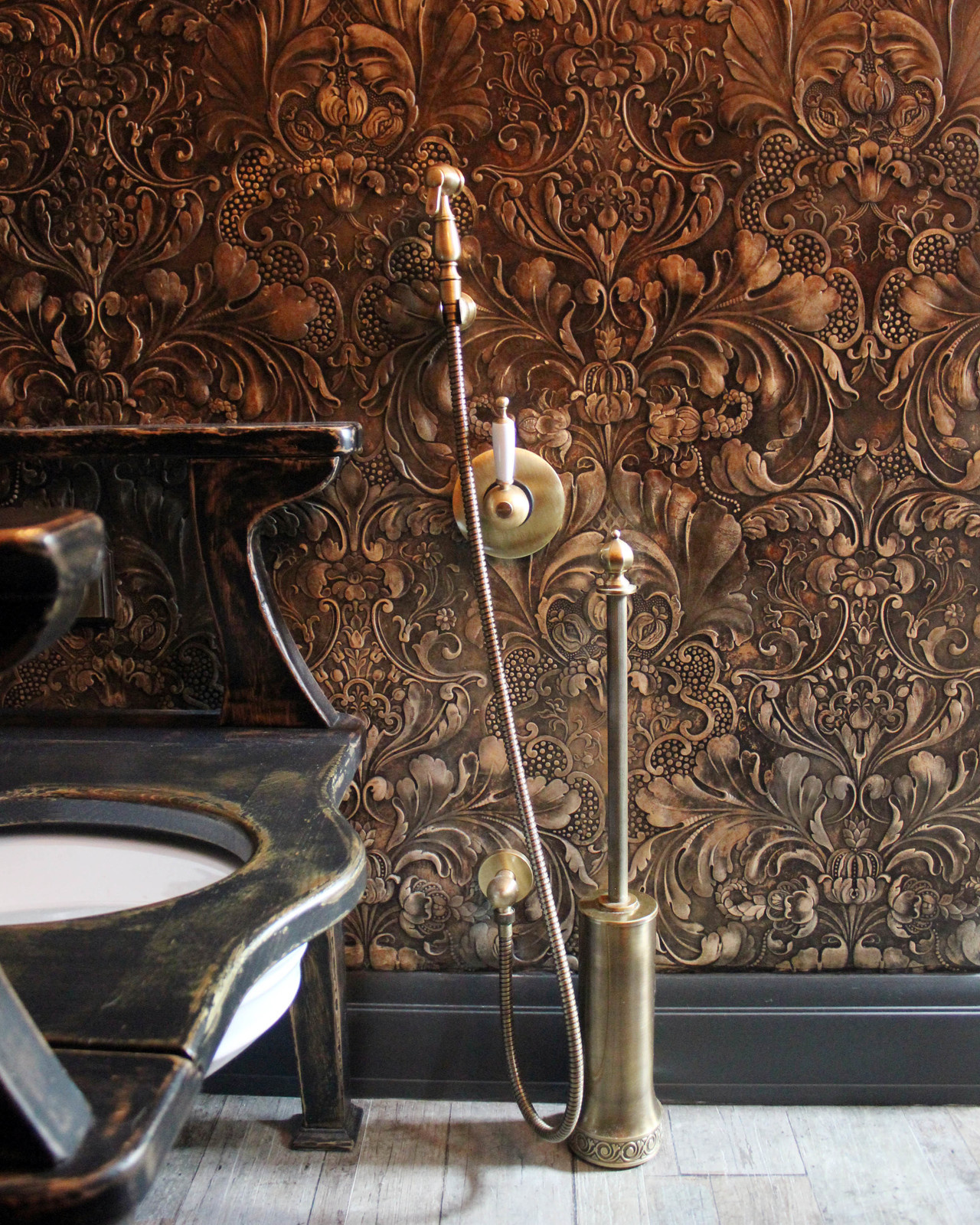 Lincrusta и роспись