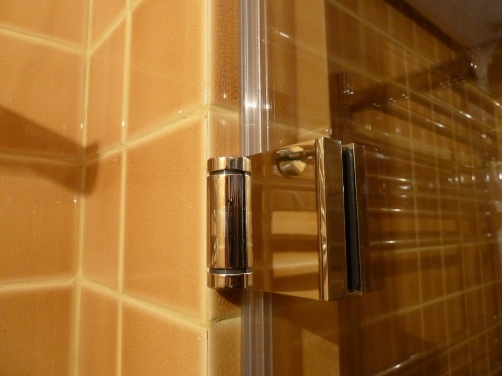 Стеклянная душевая кабина для Д.И.