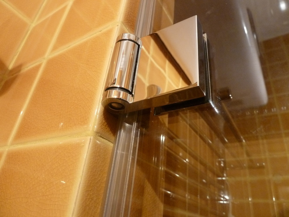 Стеклянная душевая кабина для Д.И.