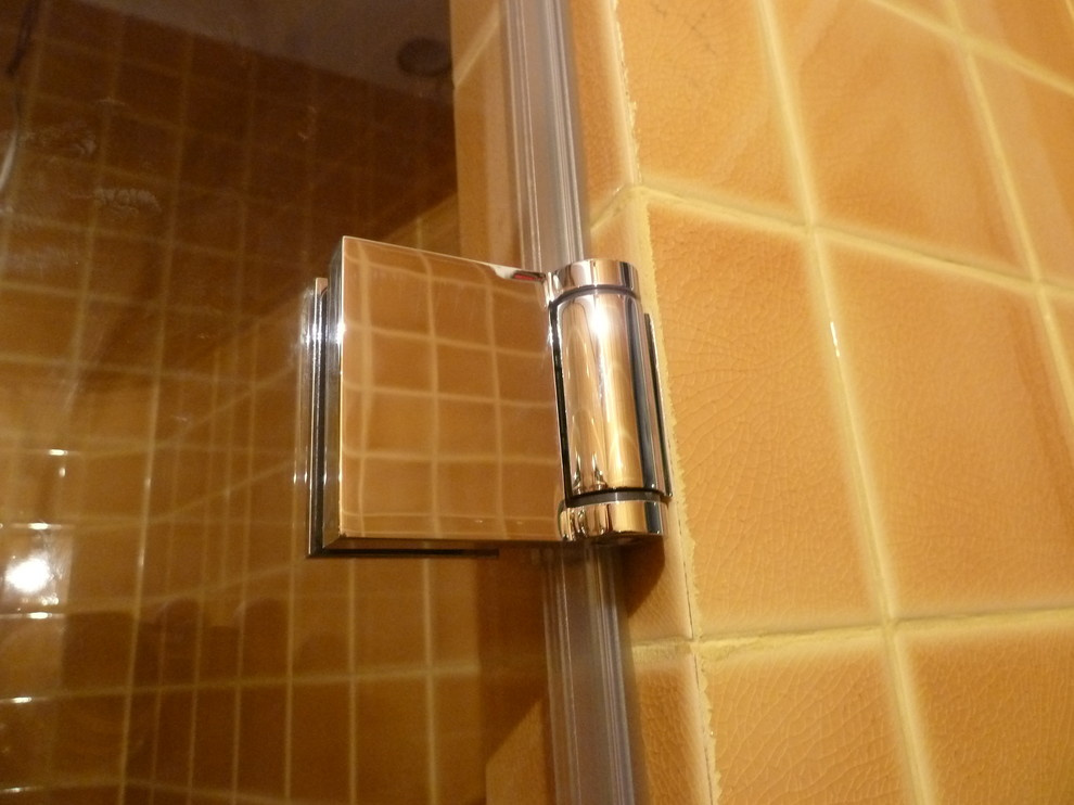 Стеклянная душевая кабина для Д.И.