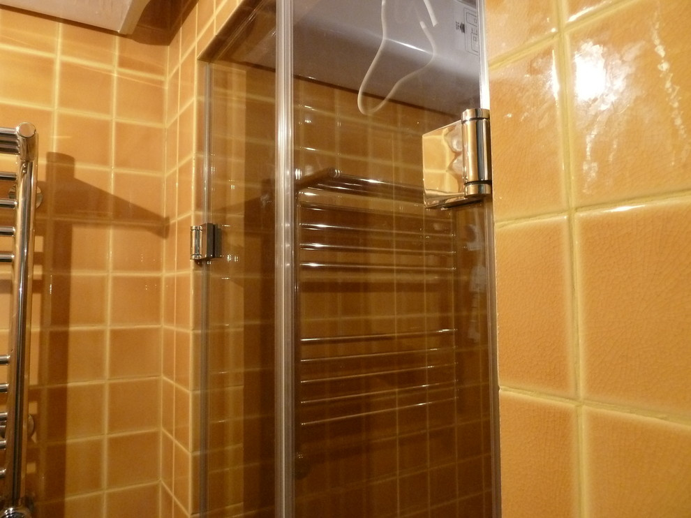 Стеклянная душевая кабина для Д.И.