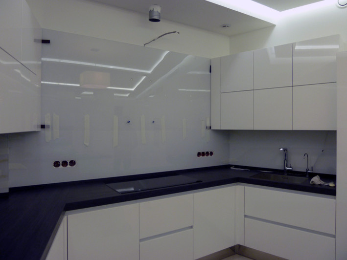 Стекло в интерьере частной квартиры, Мичуринский