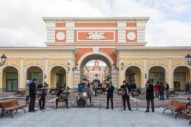 Детская площадка серии «Royal» представлена в Outlet Village «Белая Дача»