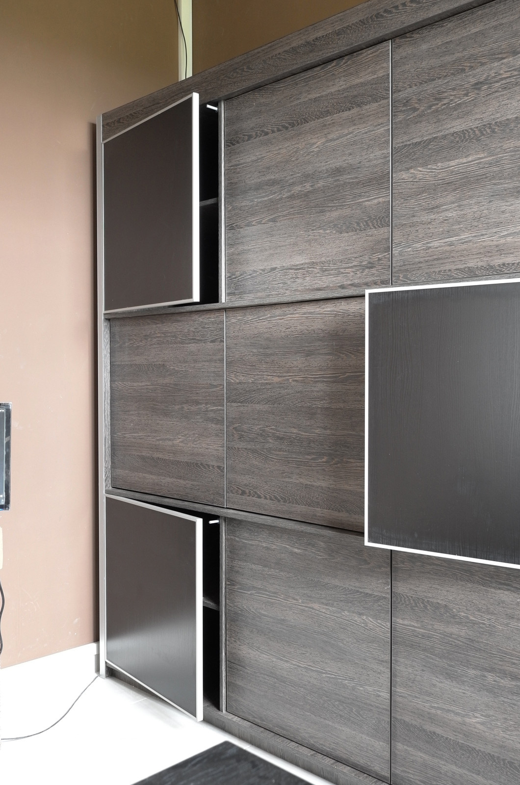 Обложка проекта: Шкаф в кабинет руководителя