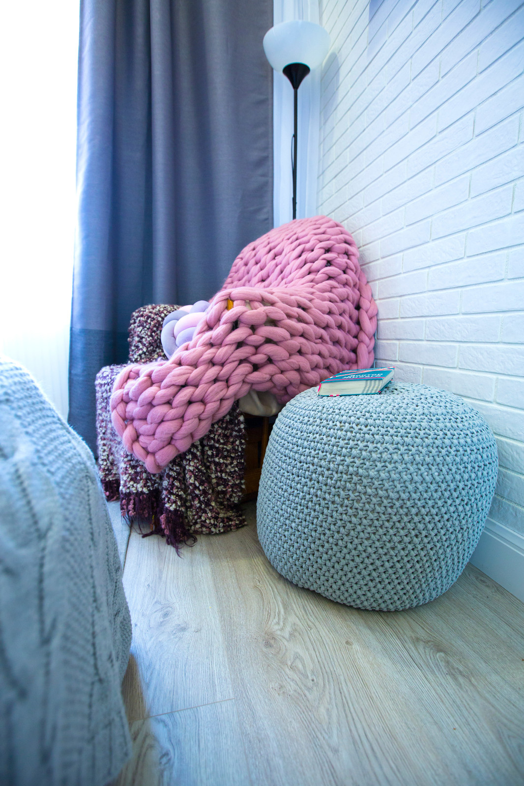 Этюд в бирюзовых тонах