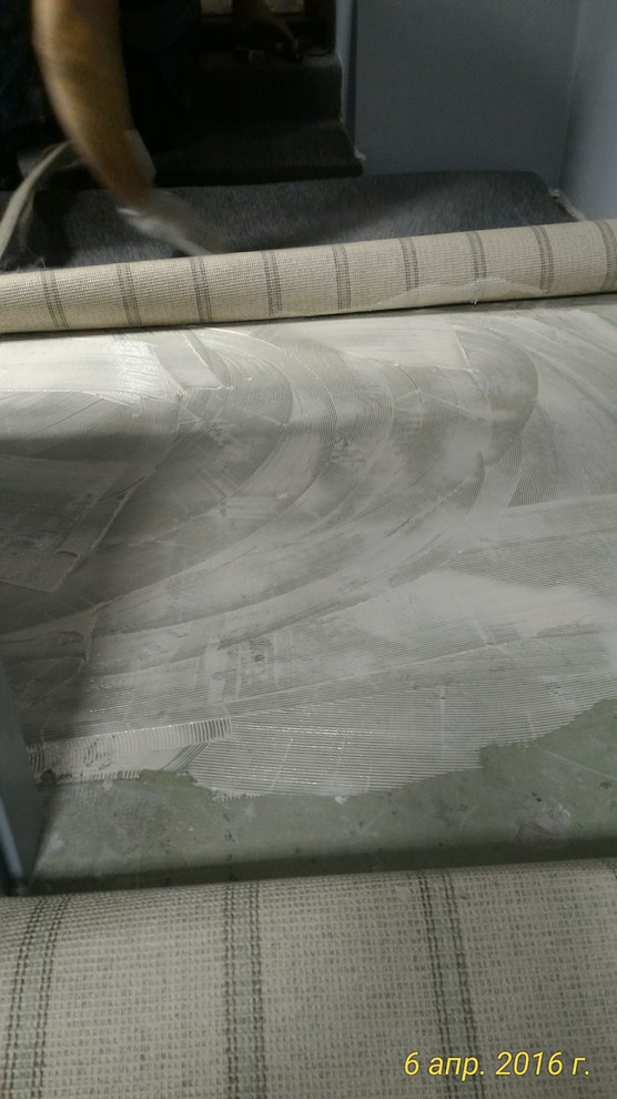 Обложка проекта: Рулонный ковролин, сведение стыка на клее