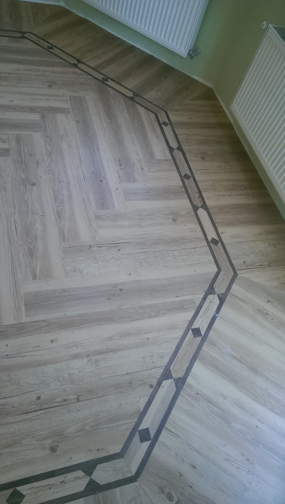 монтаж напольных покрытий (коттеджный поселок «Палникс»)