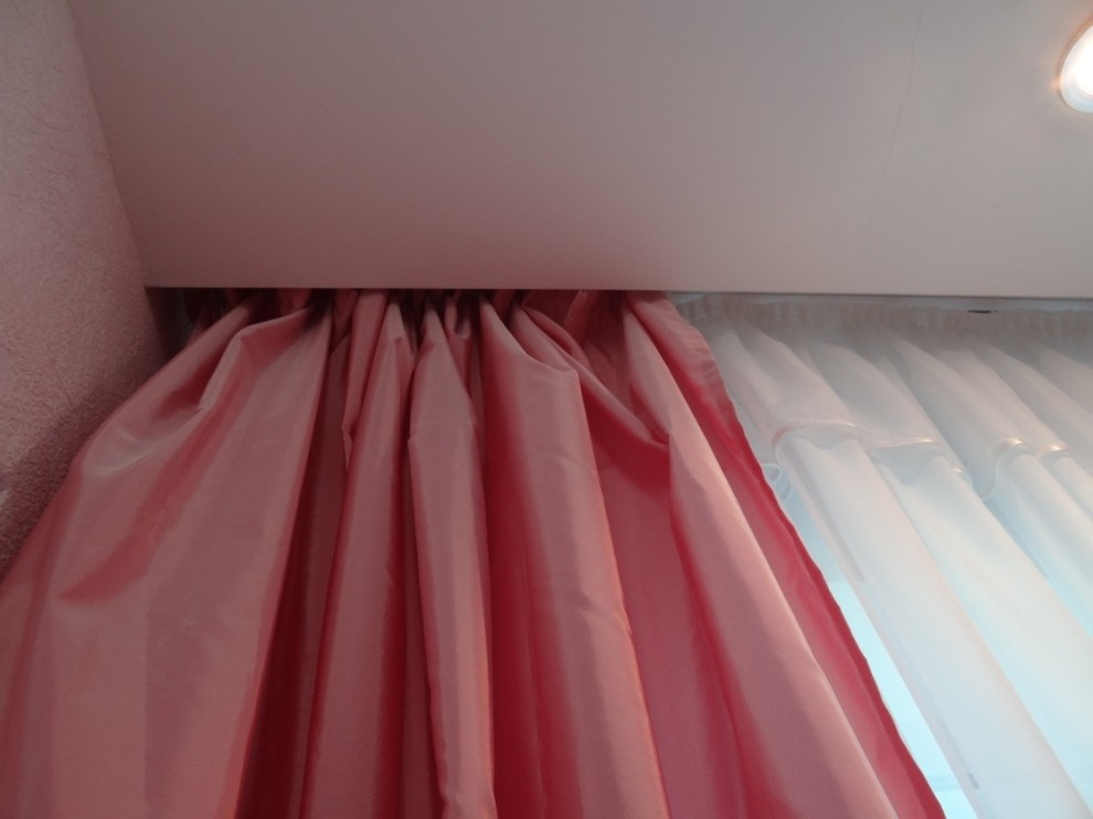 Скрытый карниз для штор и потолочные покрытия Cerutti ST