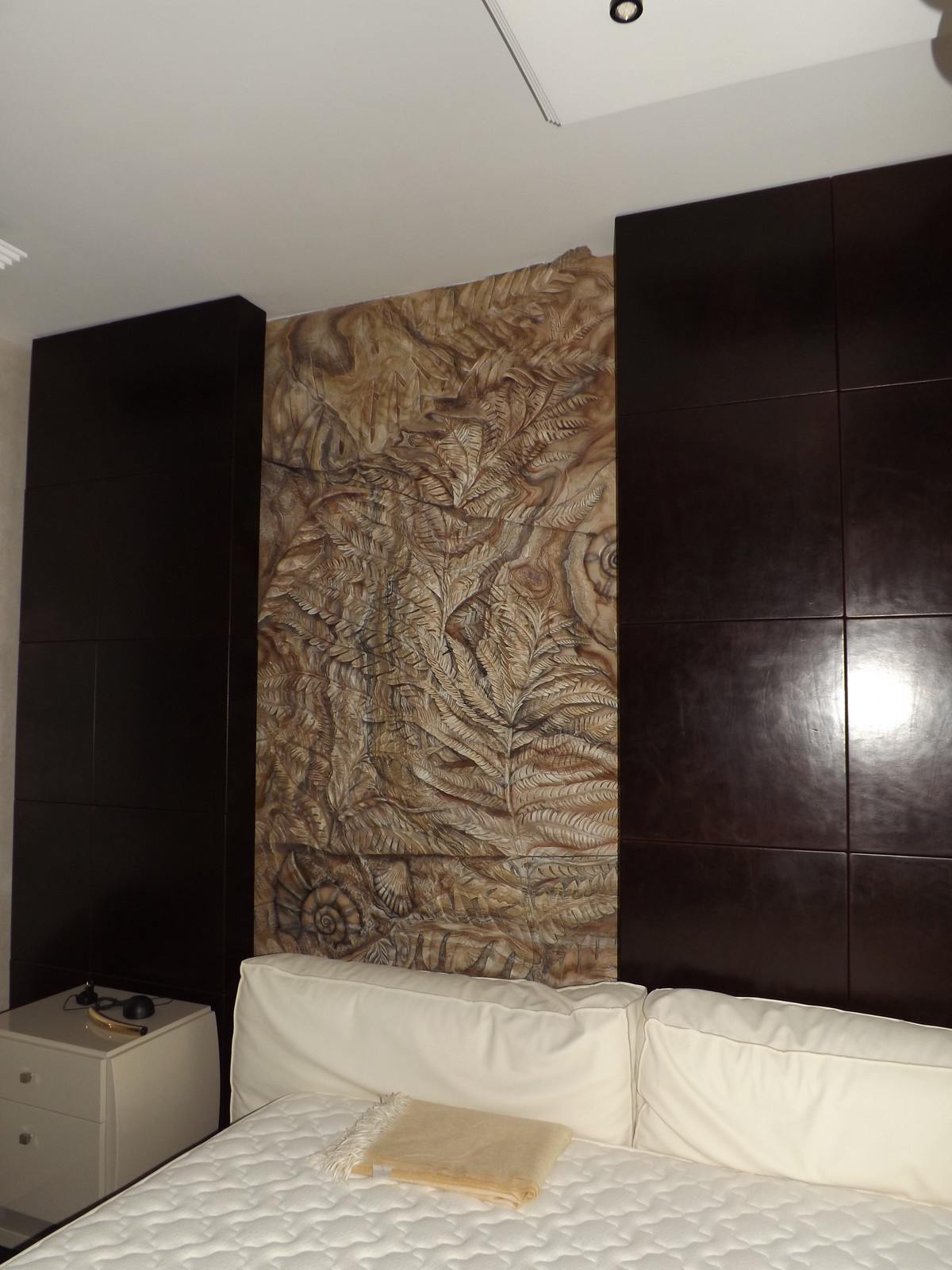 Барельефы в жилом интерьере