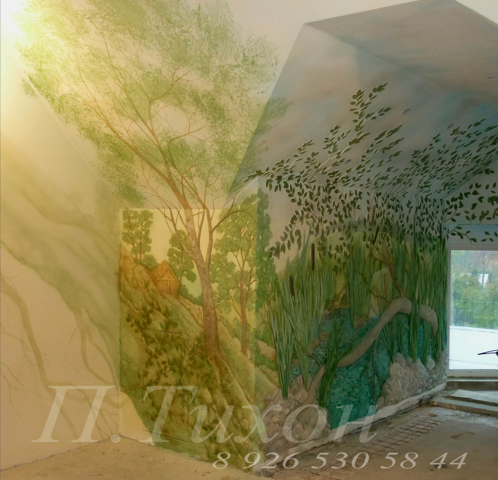 Барельеф переходяший в художественную роспись