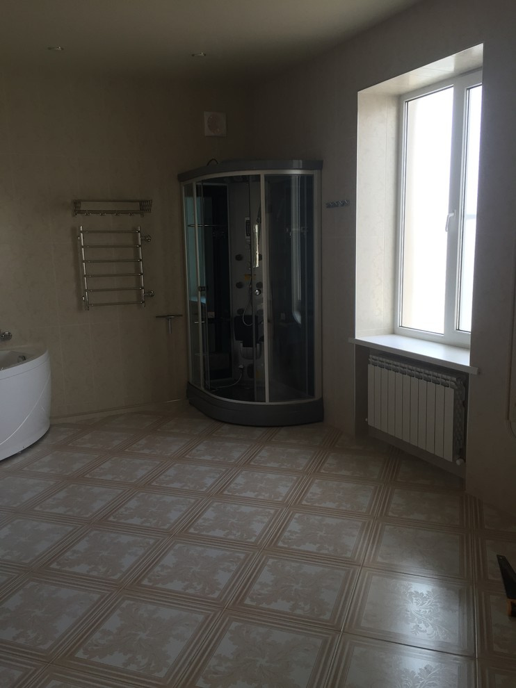 Жилой дом общей площадью более 700 кв. м.