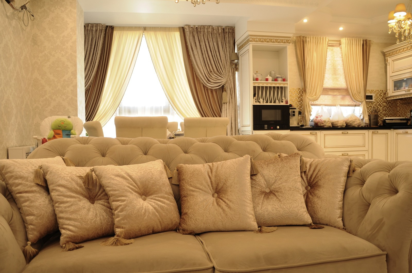 Классика на Парашютной