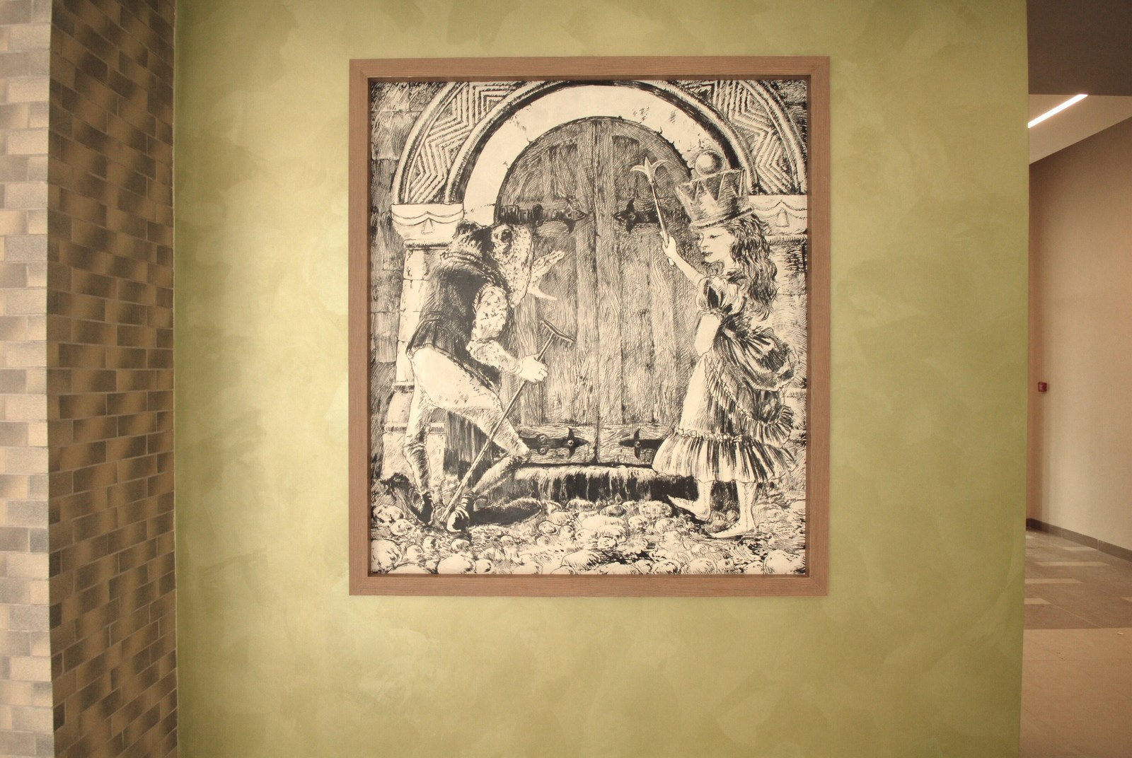 Панно в технике сграффито для входных групп в Резиденции Сколково.