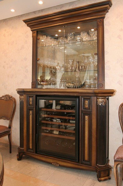 Винные шкафы