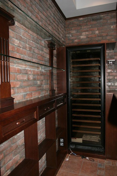 Винные шкафы